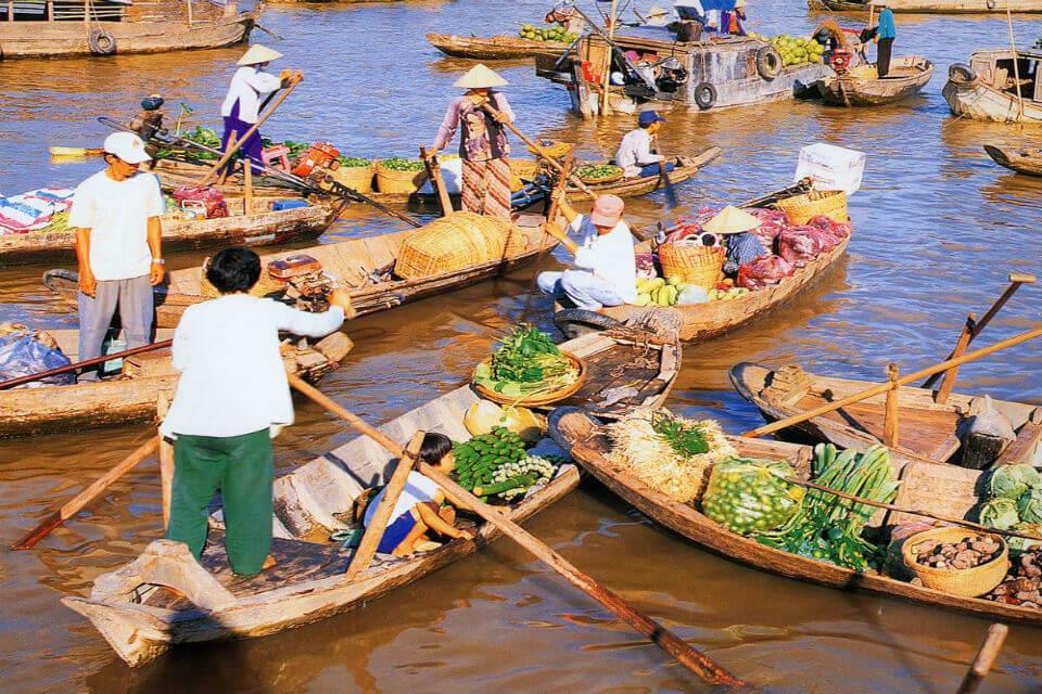 Peaceful with Western Vietnam floating market tour