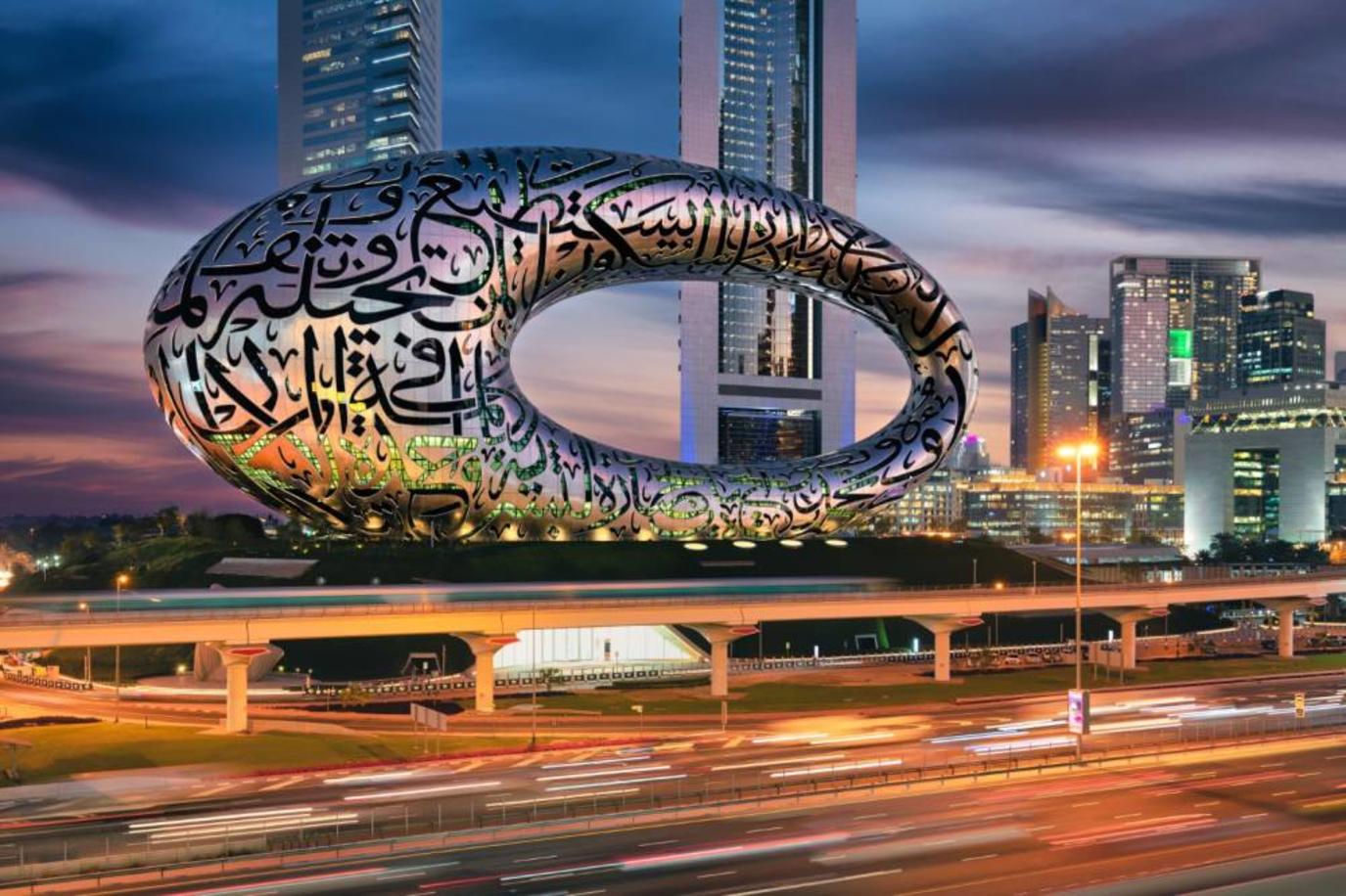 الأعمال الجديدة والسياحة تقي اقتصاد دبي شر تضخم تكاليف الإنتاج