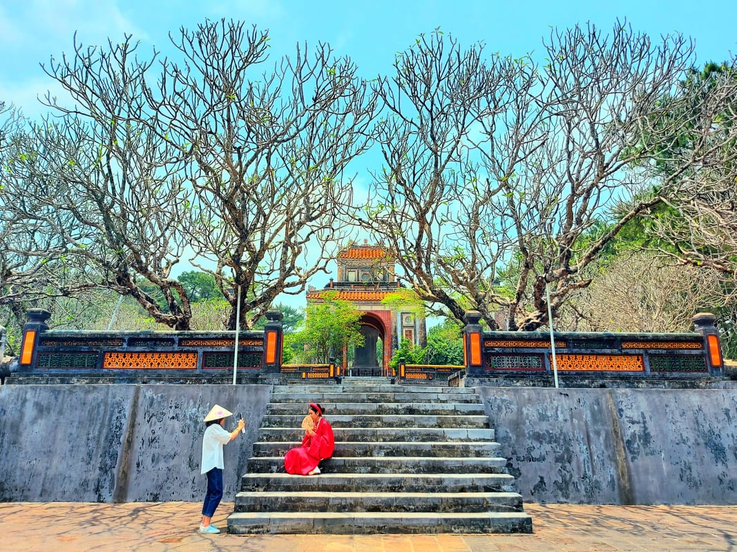 Discovering the charms of Hue