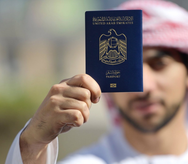 جواز السفر الإماراتي الأقوى في الشرق الأوسط والعراق وأفغانستان في ذيل القائمة